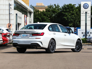 2021330Li xDrive M\ҹb w^