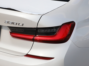 2021330Li xDrive M\ҹb ^