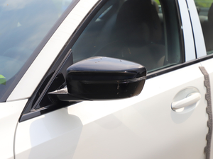 2021330Li xDrive M\ҹb ^