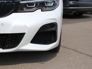 2021330Li xDrive M\ҹb ^