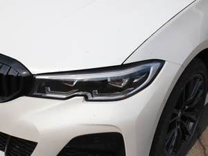 2021330Li xDrive M\ҹb ^