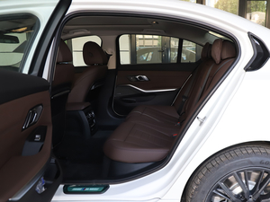 2021330Li xDrive M\ҹb ſg