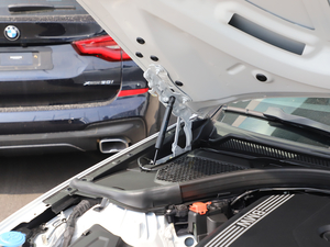 2021330Li xDrive M\ҹb 