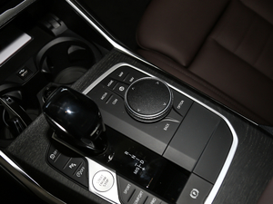 2021325i M\(yn)b  {(dio)(ji)