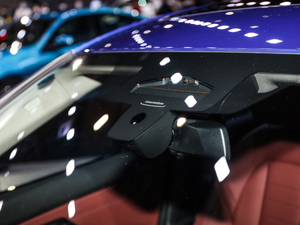 2021330Li M Performance ^