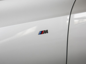 2021325Li xDrive M\b ^