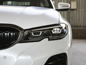 2021325Li xDrive M\b 