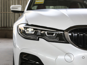 2021325Li xDrive M\b ^