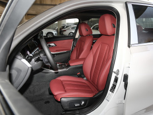 2021325Li xDrive M\b {