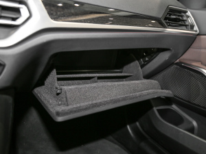 2021Ŀ 325Li M\(yn)(dng)b 