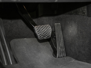 2021Ŀ 325Li M\b п؅^(q)