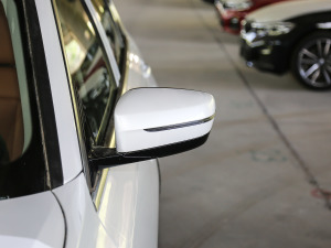 2021Ŀ 320Li M\b ҕR