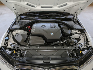 2021Ŀ 320Li M\b lәC