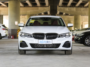 2021Ŀ 325Li xDrive M\b ǰ