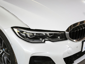 2021Ŀ 325Li xDrive M\b ^