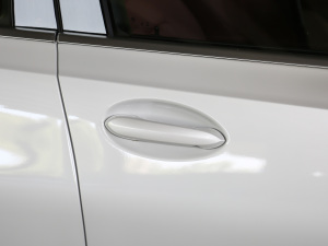 2021Ŀ 325Li xDrive M\b ^