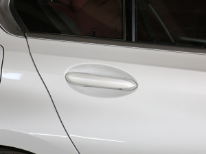 2021Ŀ 325Li xDrive M\b ^