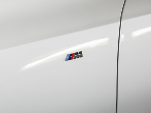 2021Ŀ 325Li xDrive M\b ^