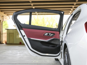 2021Ŀ 325Li xDrive M\b ܇T