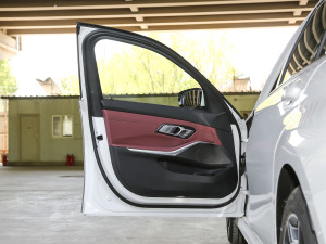 2021Ŀ 325Li xDrive M\b {λ܇T