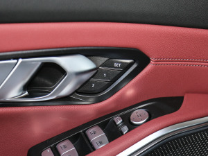 2021Ŀ 325Li xDrive M\b g