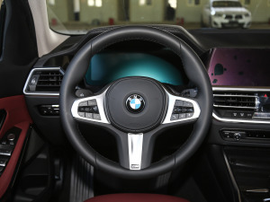 2021Ŀ 325Li xDrive M\b P