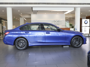 2021Ŀ 325Li M\(yn)(dng)ҹb w^