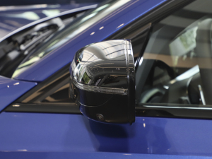 2021Ŀ 325Li M\ҹb (ji)^