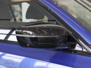 2021Ŀ 325Li M\ҹb (ji)^