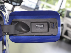 2021Ŀ 325Li M\ҹb (ji)^