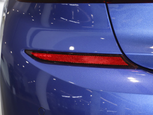 2021Ŀ 325Li M\ҹb (ji)^