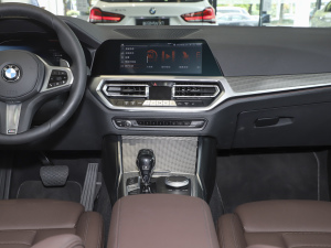 2021Ŀ 325Li M\ҹb п_