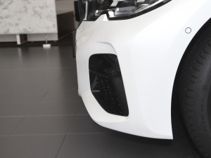 2021Ŀ 325i M\b (ji)^