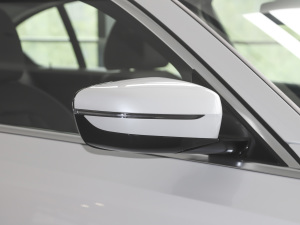 2021Ŀ 325i M\b (ji)^