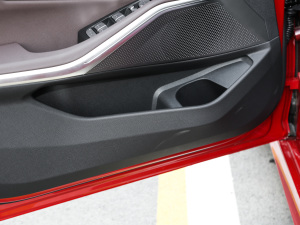 2021¿ 325Li M\(yn)(dng)b ǰT(ch)g