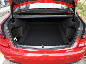 2021¿ 325Li M\(yn)(dng)b g