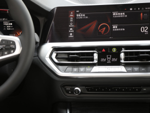 2021¿ 325Li M\b п؅^