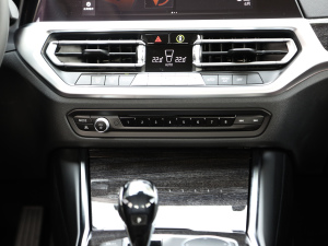 2021¿ 325Li M\b {(dio)(ji)