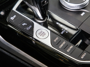 2021¿ 320Li M\(yn)(dng)b п؅^(q)