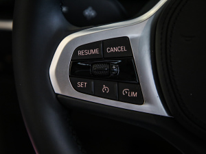 2021¿ 320Li M\(yn)(dng)b п؅^(q)