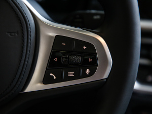 2021¿ 320Li M\(yn)(dng)b п؅^(q)