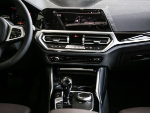 2021¿ 320Li M\(yn)(dng)b п_(ti)