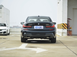 2021¿ 330i M\ҹb 	