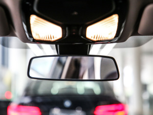 2021¿ 320i \b ܇(ni)ҕR