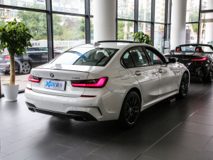 2021¿ 330i M\ҹb w^