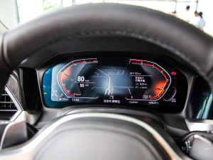 2021¿ 330i M\ҹb п؅^(q)