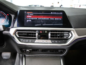 2021¿ 330i M\ҹb п؅^(q)