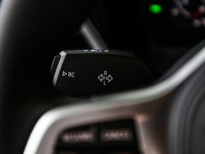 2021¿ 320Li M\b п؅^(q)