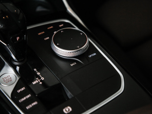 2021¿ 320Li M\b п؅^(q)