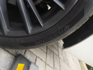 2021¿ 325Li M\ҹb ݆̥Ʒ